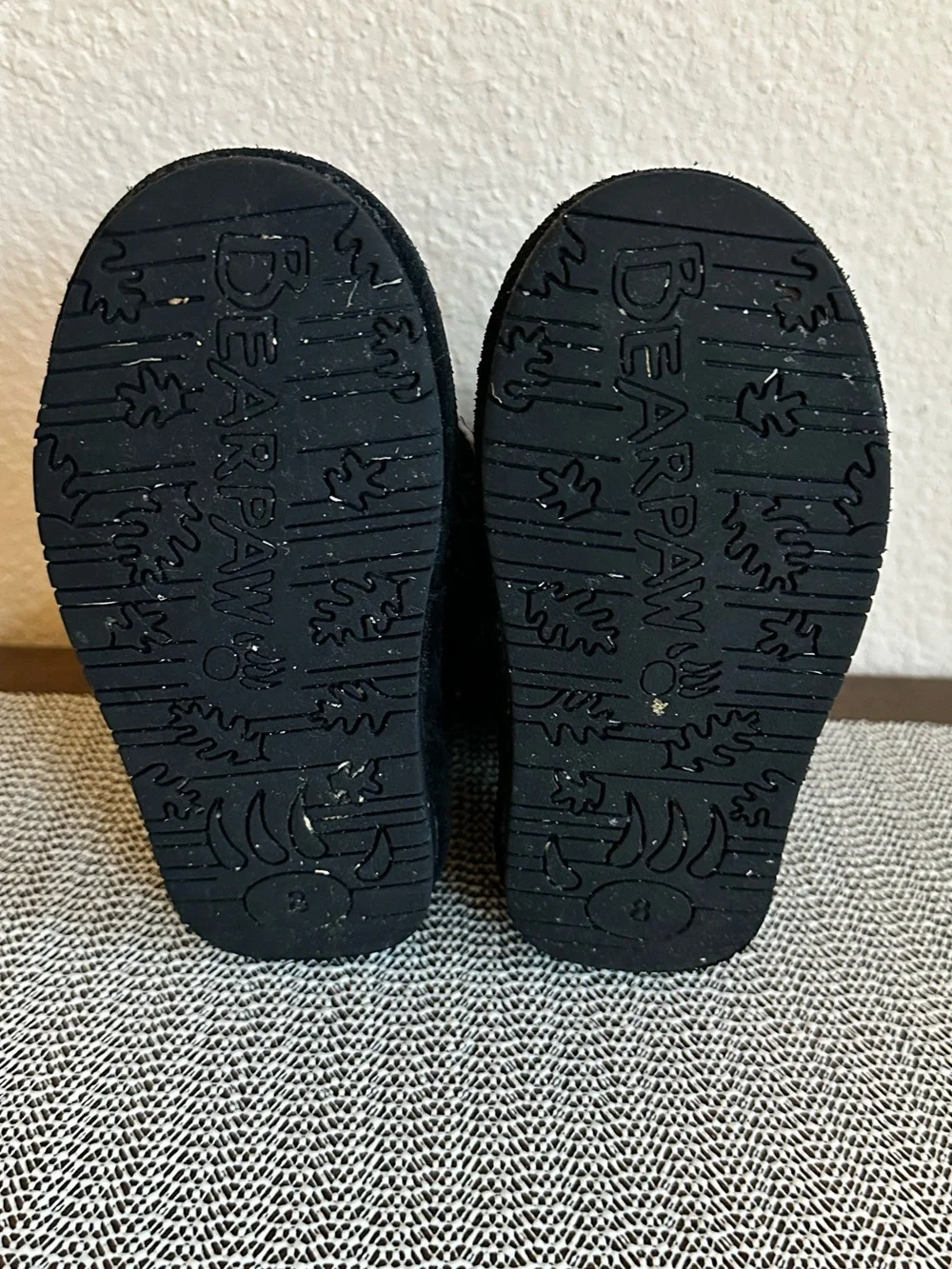BearPaw Boot Infant/Toddler Shoes Size 8, Color: Black